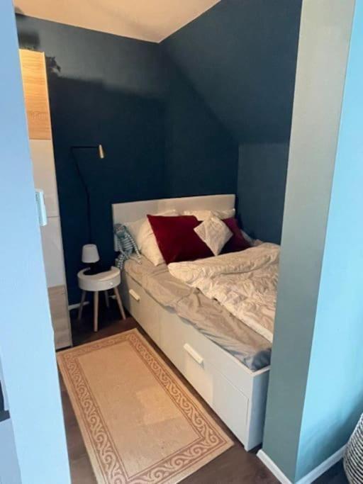 Appartement Feucht -Bhf 5 Min - Naehe Messe 외부 사진